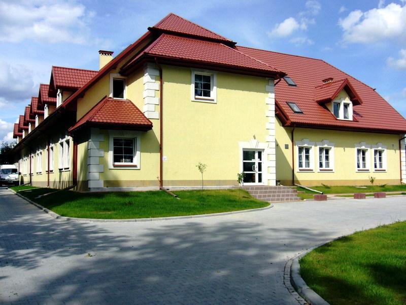 Willa Park Ostrowiec Swietokrzyski Exterior photo